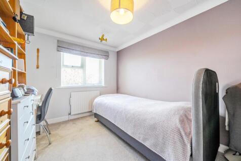 BEDROOM THREE.jpg