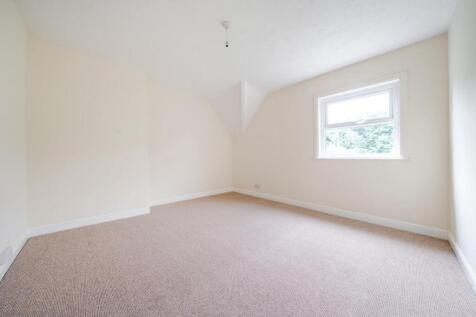 2nd view MASTER BEDROOM.jpg