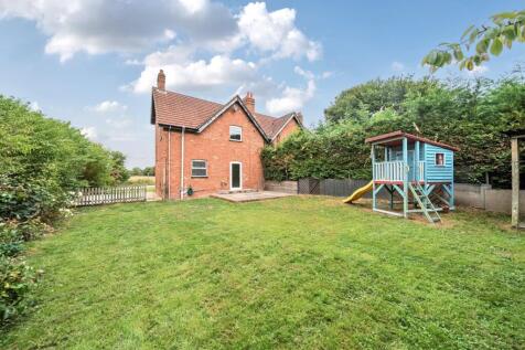2nd view PROPERTY REAR.jpg