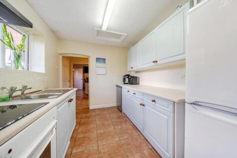 2nd view KITCHEN.jpg
