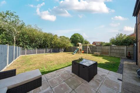 Garden 1.JPG