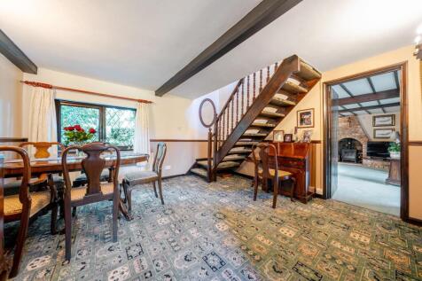 Dining Room.jpg