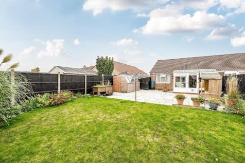 2nd view PROPERTY REAR.jpg