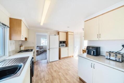 3rd view KITCHEN.jpg