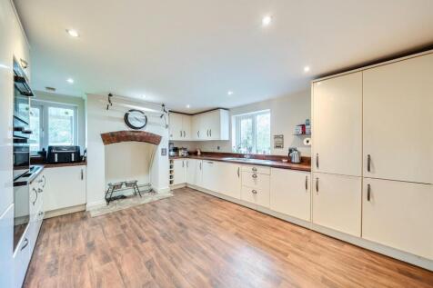 2nd view KITCHEN.jpg