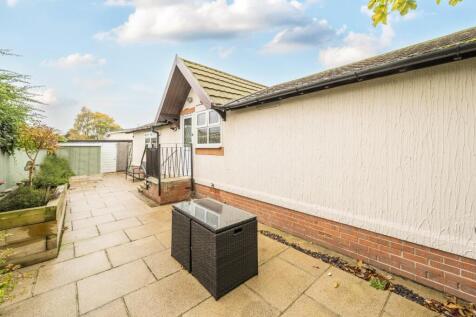 2nd view PROPERTY REAR.jpg