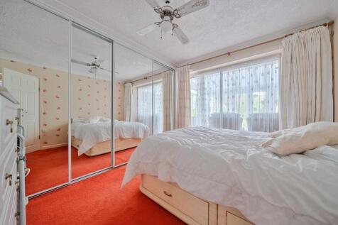 SECOND DOUBLE BEDROOM.jpg