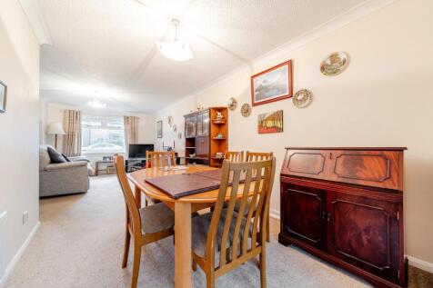 2nd view DINING ROOM.jpg