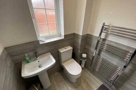 En Suite Shower Room