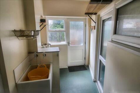 Side Porch/Utility