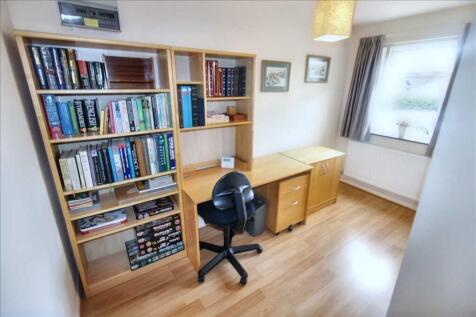 Office/Bedroom 3