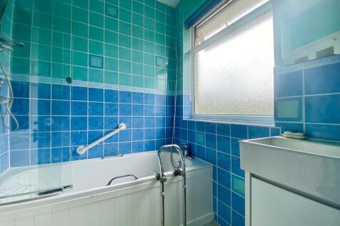 First Floor Bathroom
