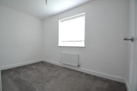 Bedroom 3 a.JPG