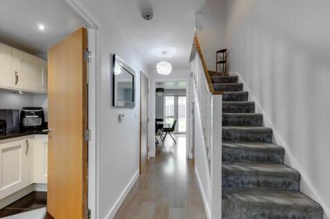 Hallway.JPG
