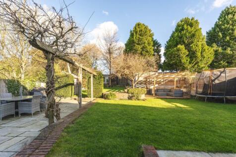 Garden a.jpg