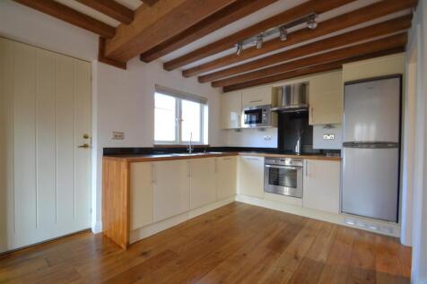 Kitchen a.JPG