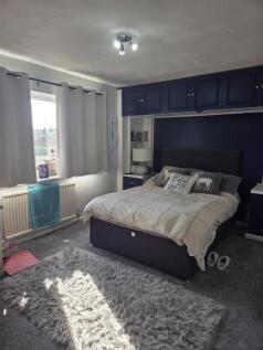 bedroom no 5 1.jpg