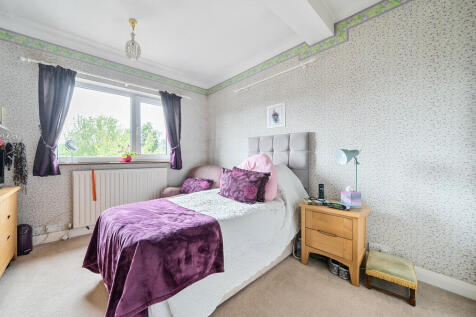 bedroom2