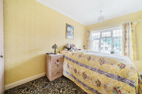 bedroom3