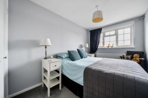 bedroom2
