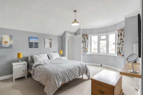 bedroom1-1