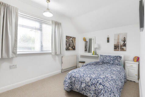 bedroom3
