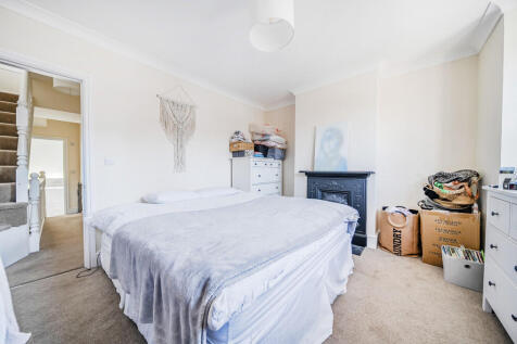 bedroom2-1