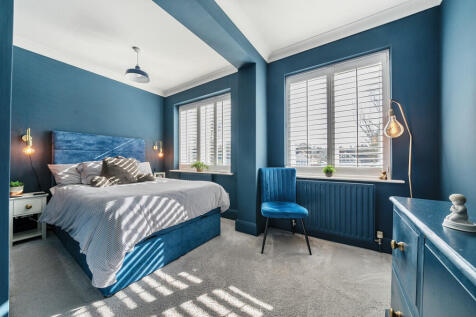 bedroom1
