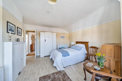 bedroom1-2