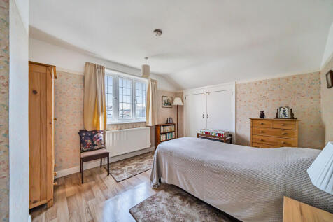 bedroom2-1