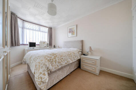 bedroom2