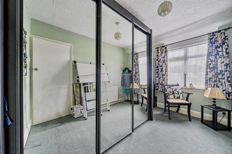 bedroom2