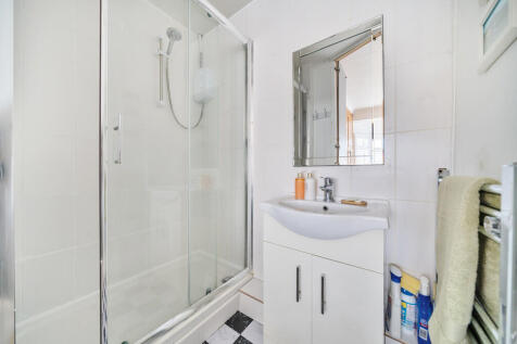 bed1-ensuite