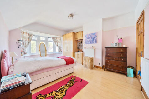 bedroom2