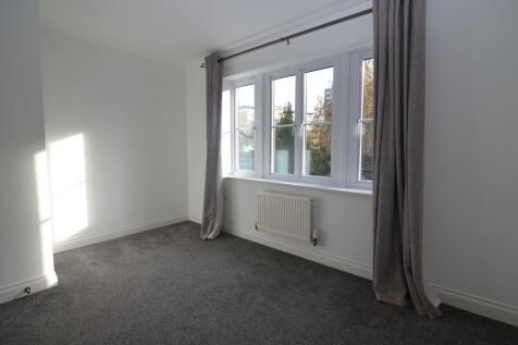 BEDROOM2