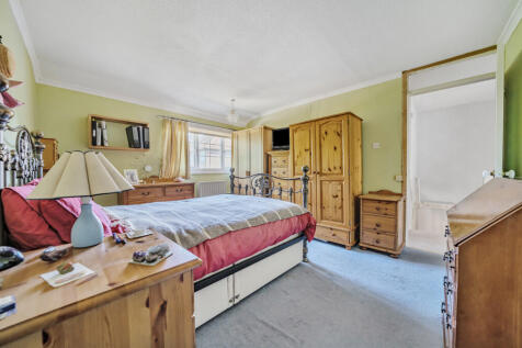bedroom1-3