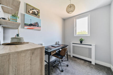 bedroom3