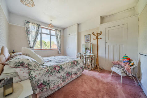 bedroom2