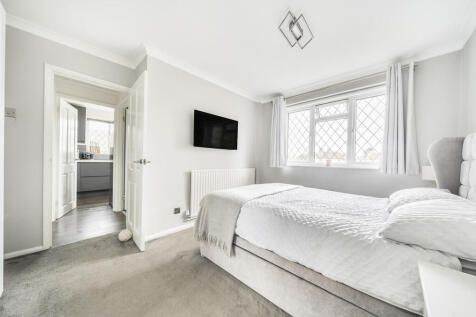 bedroom1-1
