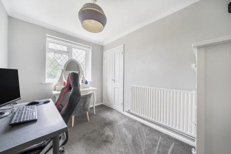 bedroom2-1