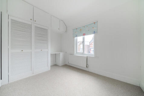 BEDROOM2-2