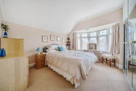 bedroom1