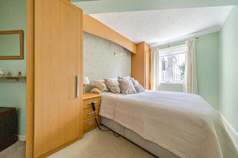 bedroom1-2