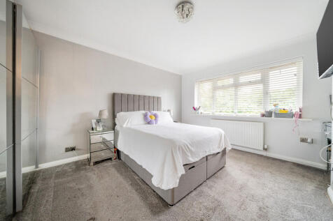 bedroom2