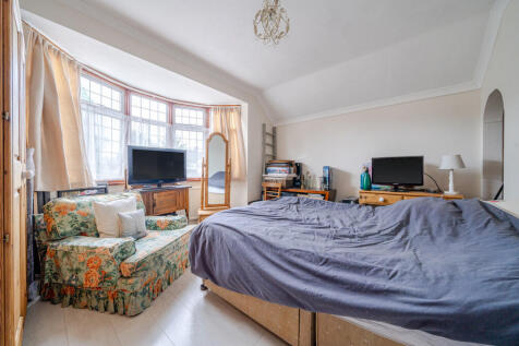 bedroom1-1