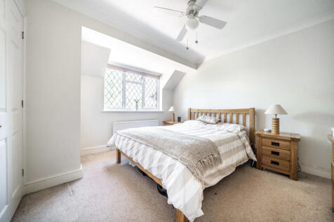bedroom1