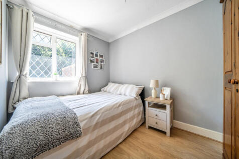 bedroom3