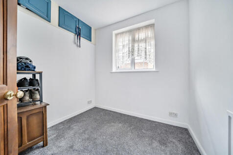 bedroom3