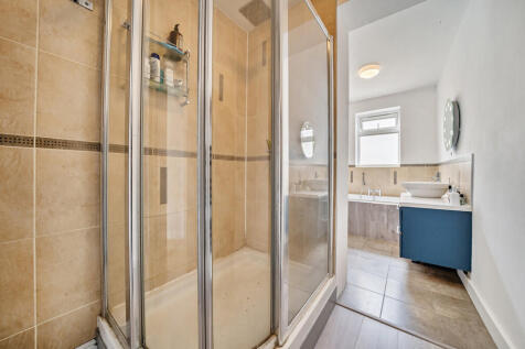 bathroom1
