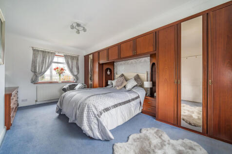 bedroom1